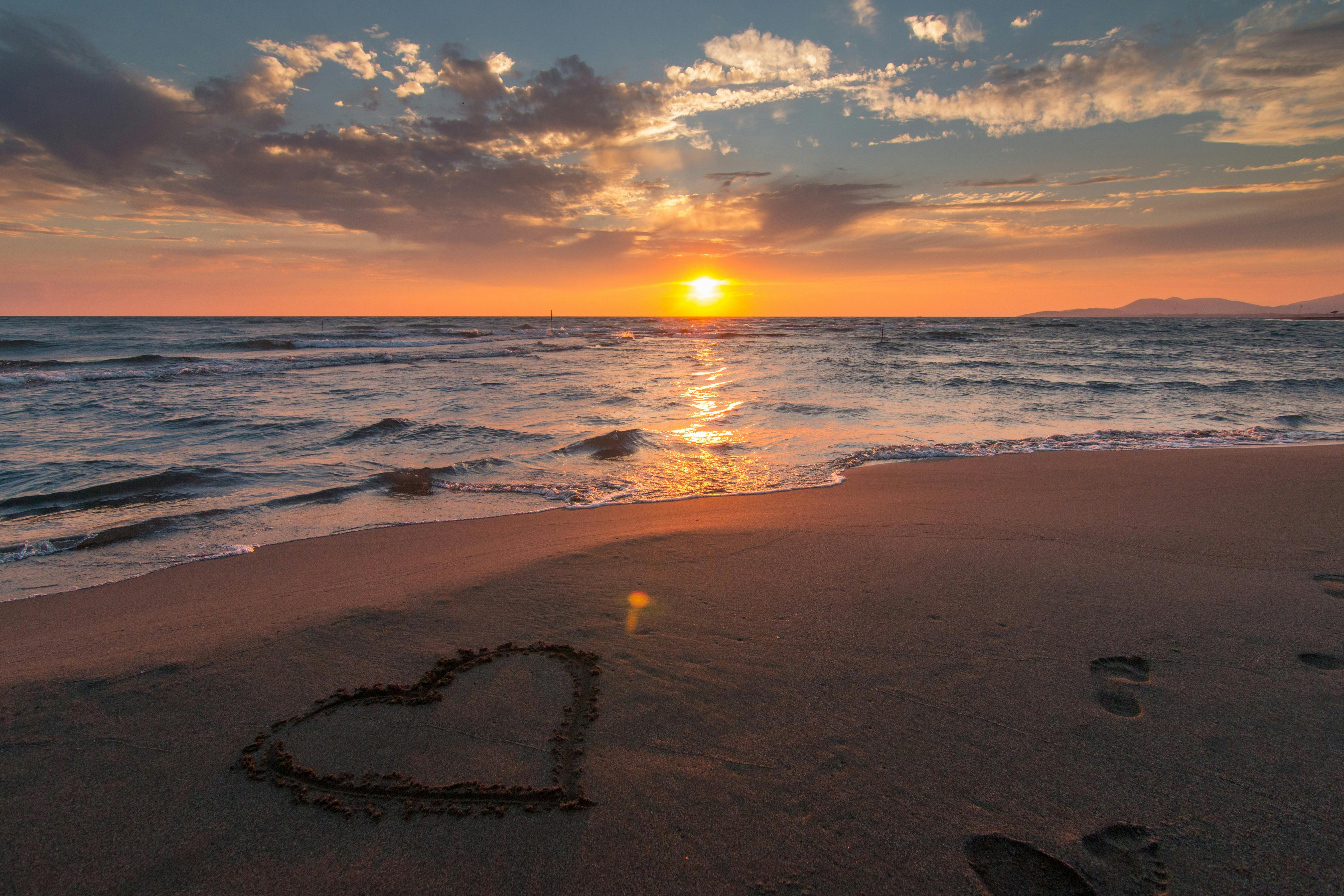 Saggezza del Cuore: Come Non Farti Fregare dalla Tua Mente (Manuale per Ex Buddha in Saldo)